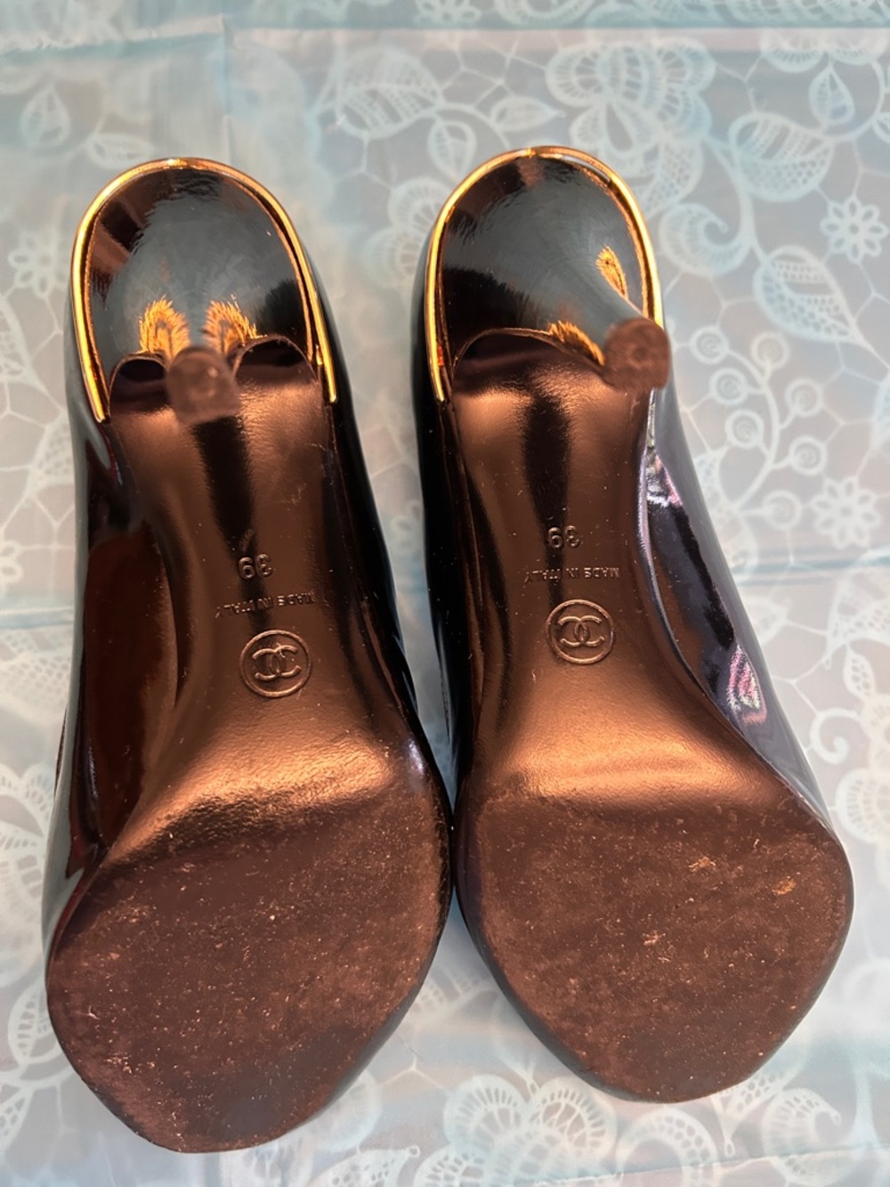 CHANEL Black Patent Leather Peep-Toe Stiletto Heels with Gold CC - Picture 7 of 12